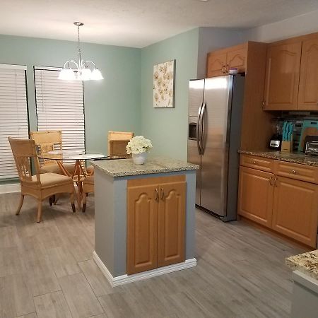2Br/1Ba Vacation Rental - Sienna Park Sarasota Eksteriør bilde