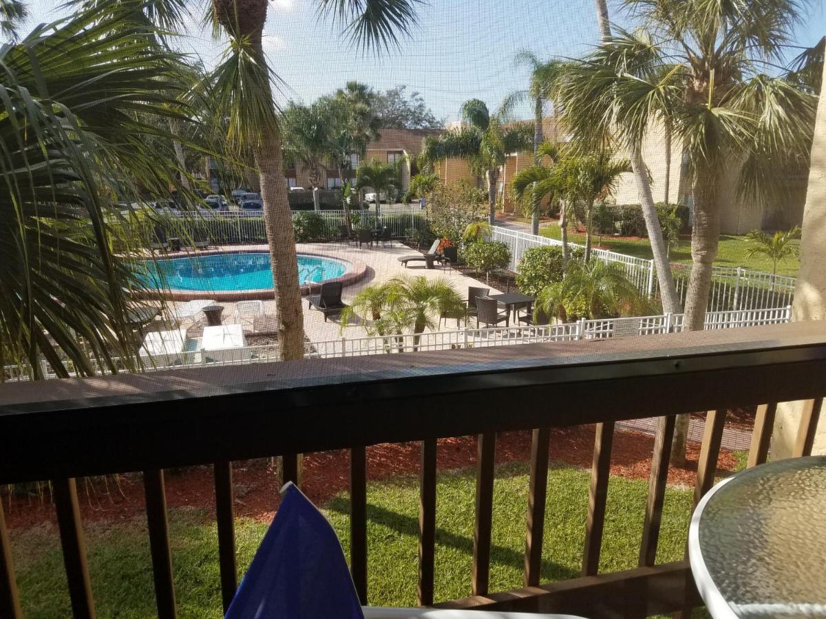 2Br/1Ba Vacation Rental - Sienna Park Sarasota Eksteriør bilde
