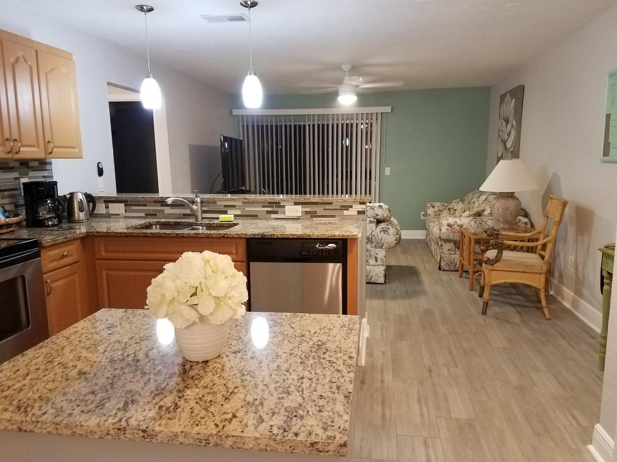 2Br/1Ba Vacation Rental - Sienna Park Sarasota Eksteriør bilde